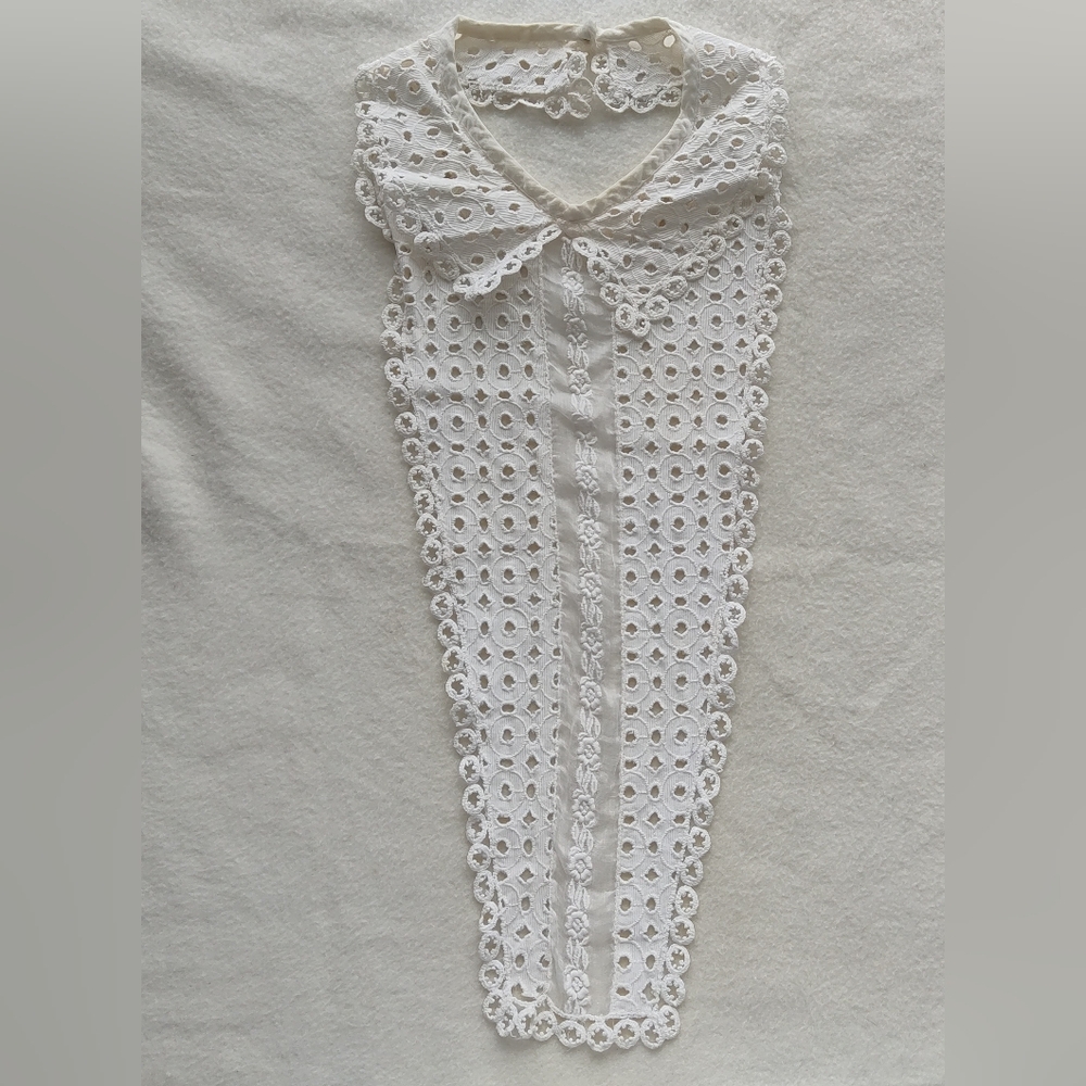 Vintage Collared Bib Dickie, Eyelet, Floral Lace Center